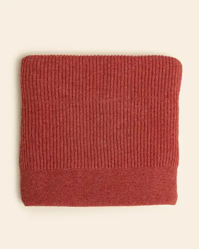 Koc Gaston z wełny merino HVID - Wild berry
