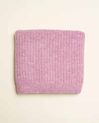 Koc Kiki z wełny merino HVID - Cotton candy